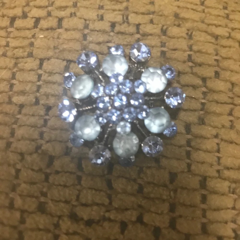 Two-Tone Blue Rhinestone Hanging Brooch Necklace